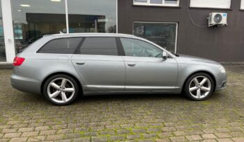 Audi A6 Avant full